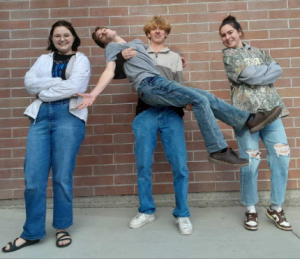 Junior class officers Rylan Reiber, Cali Diaz, Abigail Kim, Jarred Noyes, and Georgia Hemmer represent the class of 2027. 