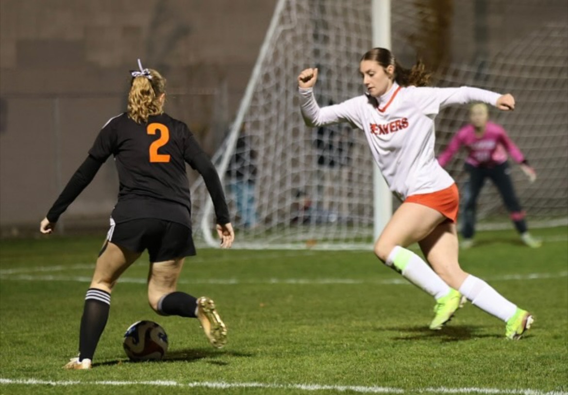 Junior Brynne Patrick dribbles as she leads the Bulldogs to third consecutive state quarterfinal.